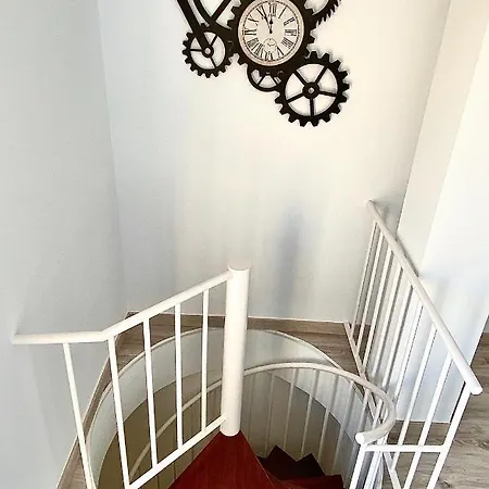Spiral Stairs Duplex Figueras