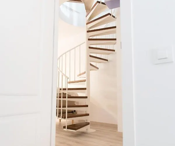 Lägenhet Spiral Stairs Duplex